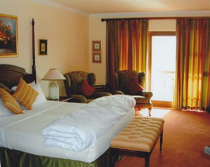 Far Hills Country Hotel