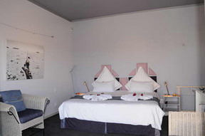 Farr Out Guest House