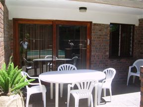 Flamingo Holiday Apartments