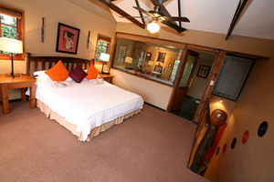 Hog Hollow Country Lodge