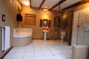 Hog Hollow Country Lodge