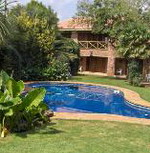 Aark Guest Lodge