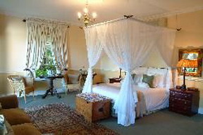 Goble Palms Guest Lodge & Urban Retreat