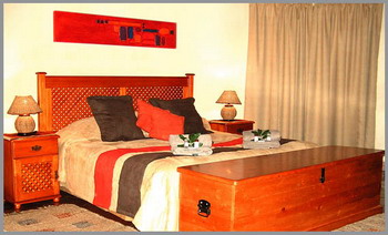 Gomo Gomo Game Lodge