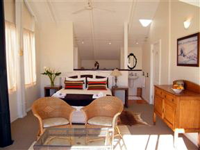 Guinea Fowl House Bed and Breakfast
