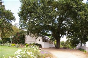 Hartebeeskraal Self-Catering Cottage, Paarl