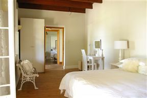 Hartebeeskraal Self-Catering Cottage, Paarl