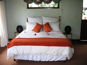 Hawklee Country House