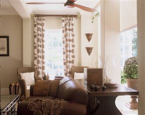 Highlands Country House