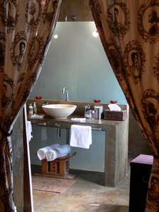 Jardin D'ebene Guesthouse - Tamboerskloof, Cape Town, Western Cape, South Africa - Click for larger image