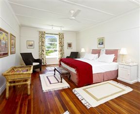La Fontaine Guest House