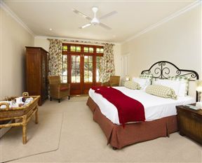 La Fontaine Guest House