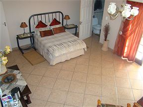 Lalapanzi Guest House, St. Lucia