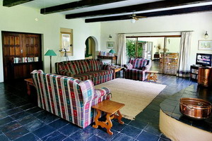 Laughing Waters Guest House - click for larger image