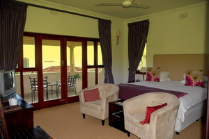 Maartens Guesthouse, Fresnaye, Cape Town, Cape Town, Western Cape, South Africa - click for larger image