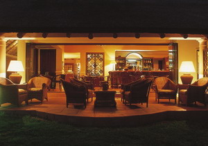 Mont Rochelle Hotel and Mountain Vineyards - click for larger image