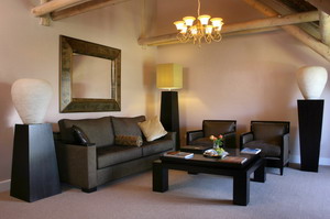 Mont Rochelle Hotel and Mountain Vineyards - click for larger image
