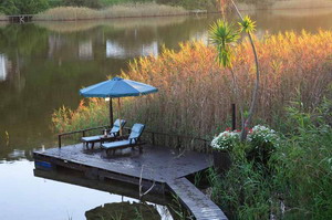 Moontide Guest Lodge