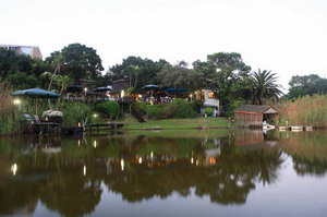 Moontide Guest Lodge