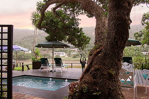 Moontide Guest Lodge