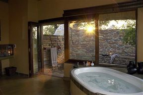 Motswiri Private Safari Lodge, Madikwe Game Reserve
