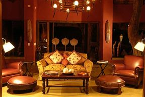 Motswiri Private Safari Lodge, Madikwe Game Reserve