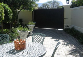 Navona Constantia Guest Cottage