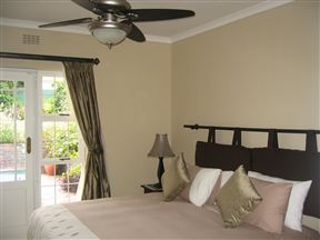 Paradiso Guesthouse and Self-Catering Cottage