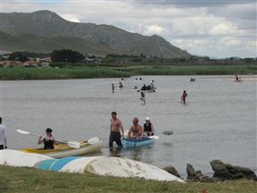 Perazim Bed and Breakfast, Kleinmond