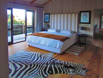 Plettenberg Bay Game Reserve & Accommodation - Click for larger image