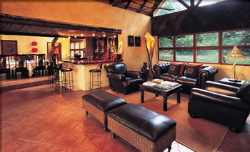 Pondoro Game Lodge in the Balule Private Game Reserve in Kruger National Park, South Africa