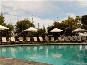 Protea Hotel by Marriott Knysna Quays