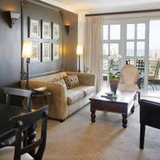 Romney Park All Suite Hotel & Spa