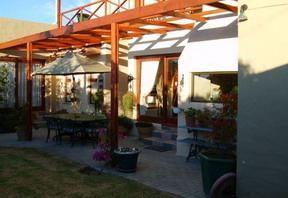 Sir Lambert's Guesthouse