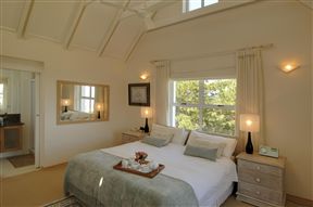 Spanish Farm Guest Lodge
