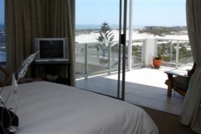 Bloubergstrand Sunset Lodge