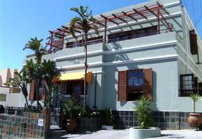 Sweet Ocean View Guesthouse, Sea Point