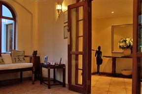 Tarragona Lodge