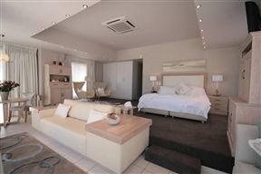 The Bay Hotel, Camps Bay