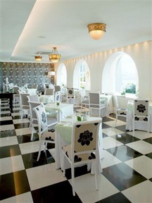 The Marine Hermanus