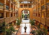 Golf Hotel