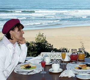 The Pink Lodge on the Beach