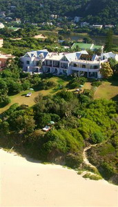 The Pink Lodge on the Beach