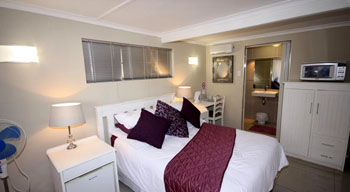 Tri-Angle B&B and Guesthouse