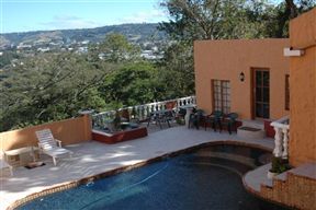 Villa Valencia, Pinetown