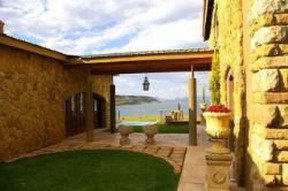 Wild Horses Lodge, Sterkfontein Dam