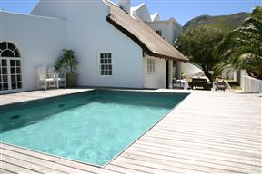 Zensa Lodge, Scarborough